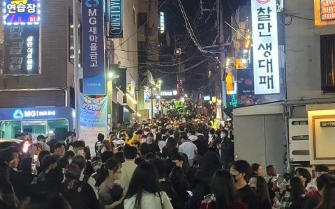 人间炼狱！151人死亡，含4名中国人，继印尼之后韩国又出特大踩踏惨祸