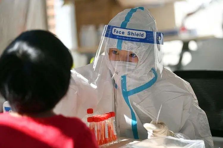 北京，广州多地机场宣布：不查核酸和健康码！