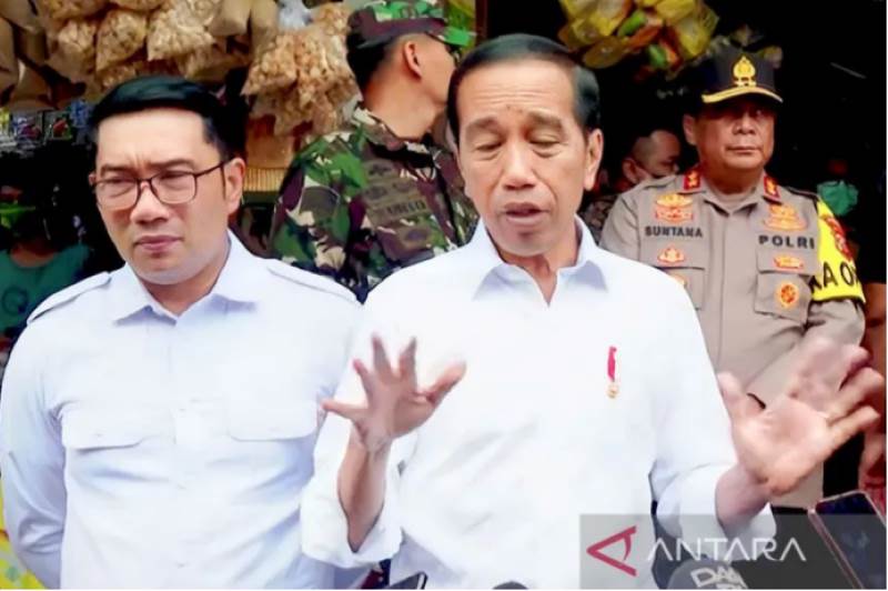 佐科称年底期间生活必需品价格保持平稳