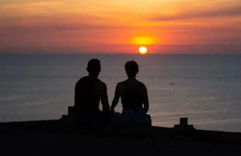 印尼将婚前同居定义为犯罪，引起中国情侣极其不满