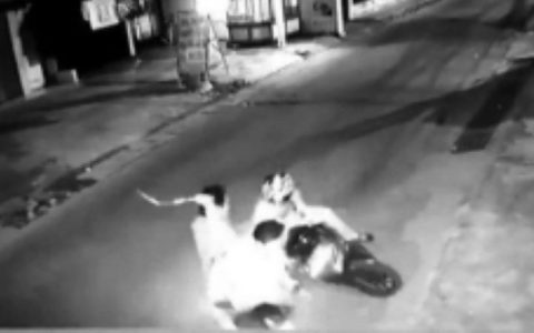 雅加达持刀抢劫团伙屡次谋财害命