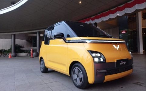 五菱宏光出海印尼-荣登印尼畅销榜第二