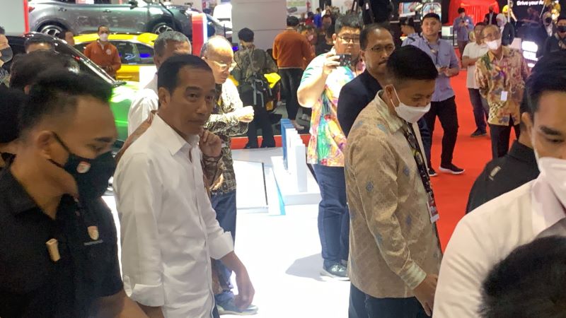 佐科出席2023印尼国际车展，东风小康参展