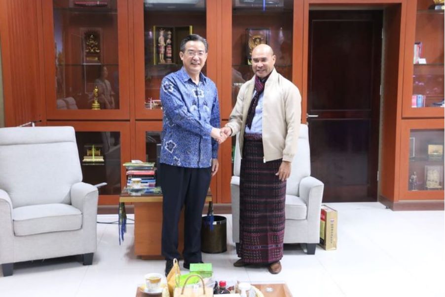 东努省长欢迎中国投资者和游客，希望打造第二个“巴厘岛”