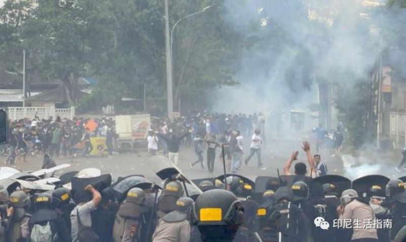 2月17日印尼甲级联赛球场再现暴力事件