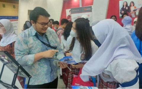 印尼校企合作共同发展化妆品产业