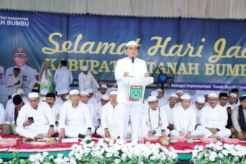 印尼新都十一大产业可创造十万个岗位       