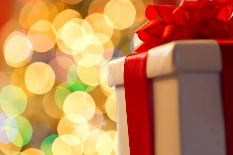 掌柜说：印尼经商为什么斋月要给客户送礼？