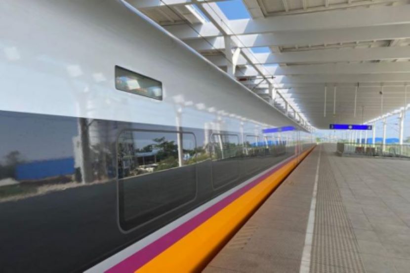 雅万高铁测试最高时速达到350公里/小时