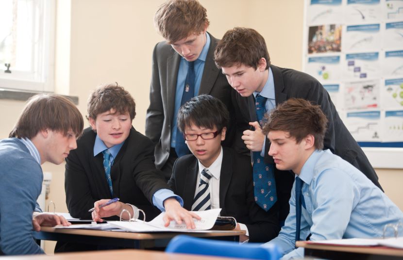 掌柜说:留学印尼学长怎么说印尼留学