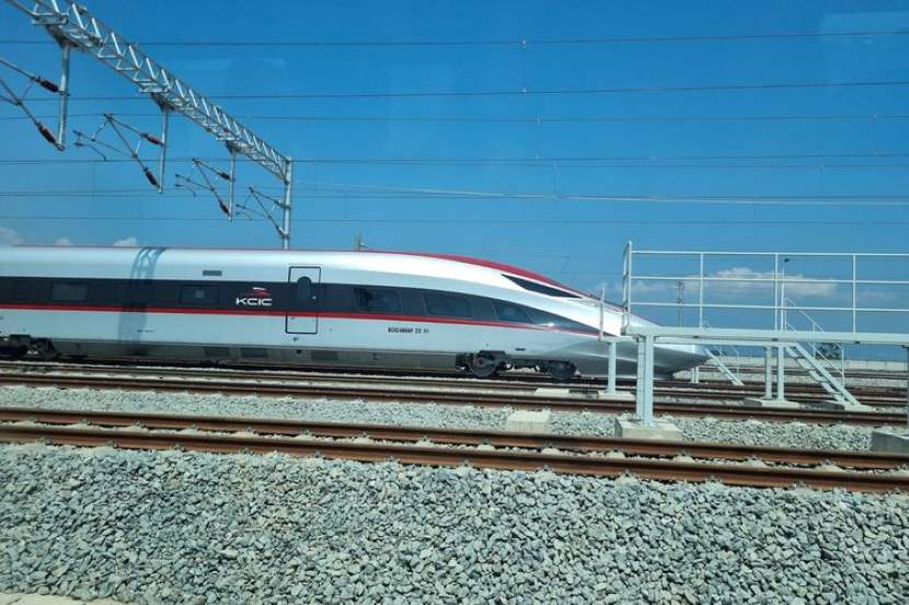 雅万高铁票价初定为25万印尼盾