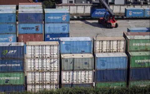 印尼对中国七月贸易逆差超过九万亿盾