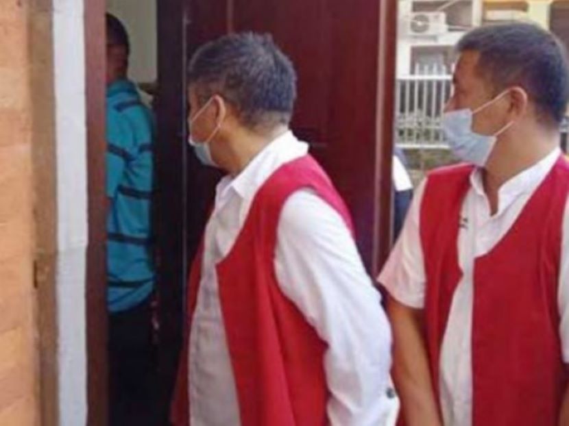 两中国公民巴厘岛盗刷信用卡被判八个月监禁