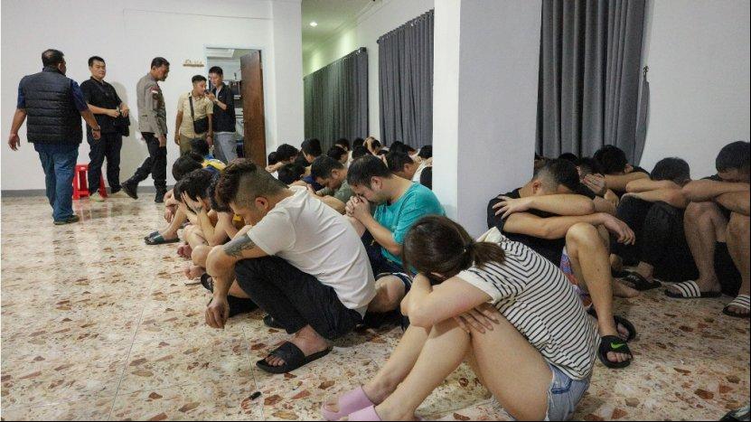 八十八名中国公民涉嫌裸聊诈骗同胞被捕