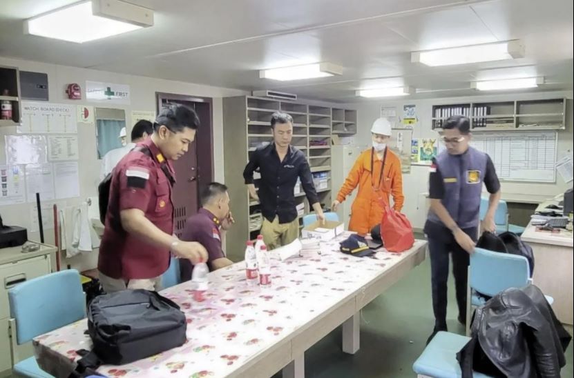 20名同胞被印尼移民局发现凌晨乘船抵岸