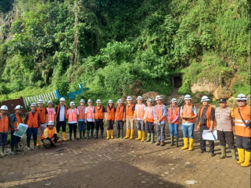 12位中国投资者遭印尼警方调查合规性