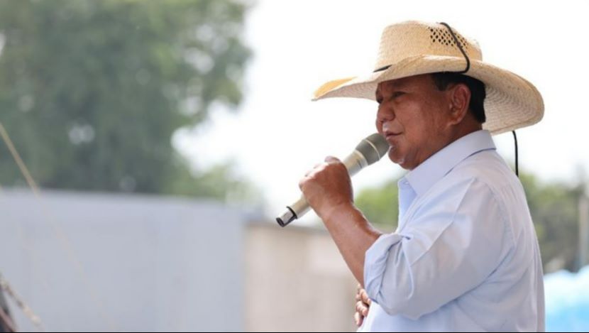 热门总统候选人对外媒表示中美两国同等重要