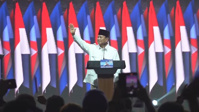 普拉博沃多次赞赏中国的发展