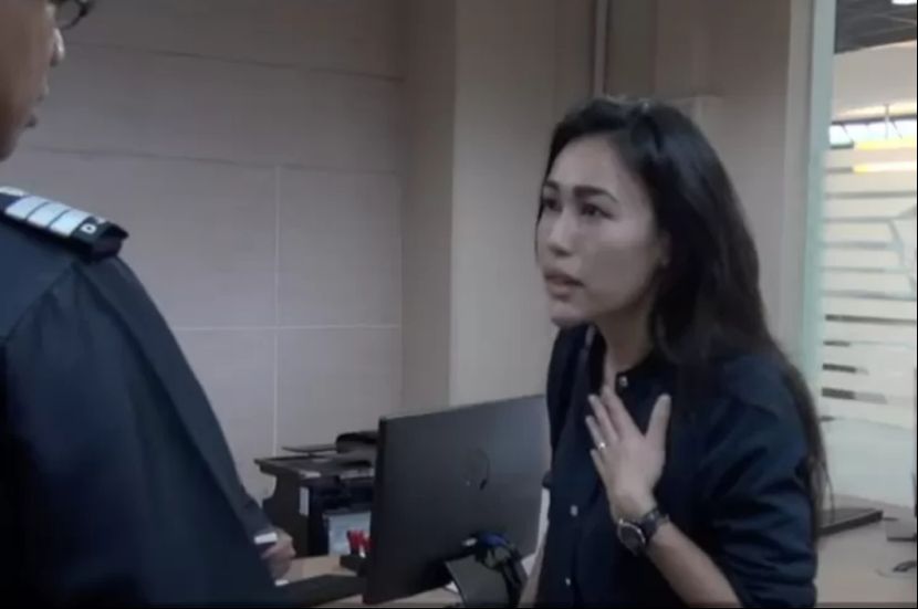 旅客携手表引发海关纠纷，最终获准通行