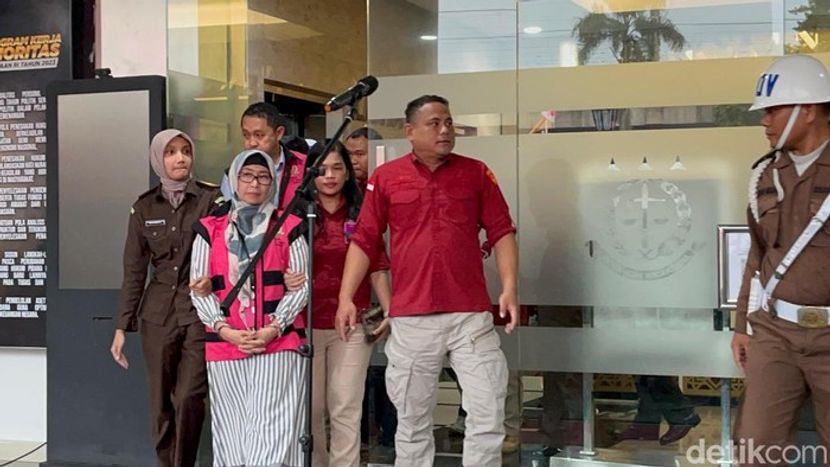 印尼国企高层12年接力贪污109吨黄金