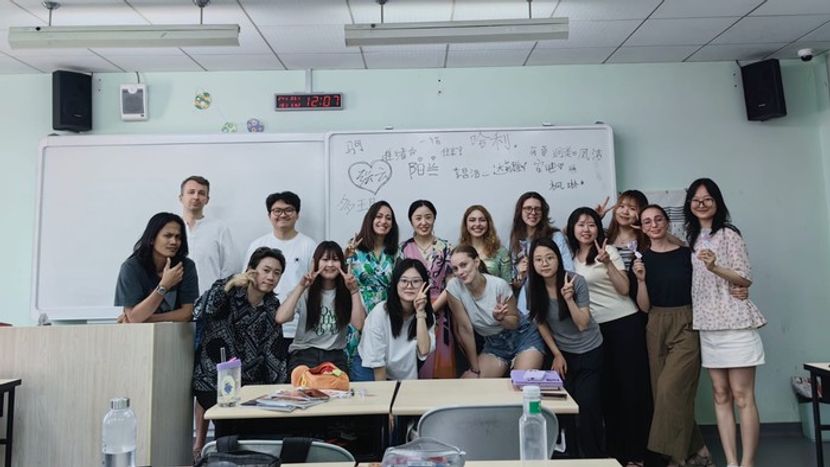 莫罗瓦利为印尼工人提供中国培训奖学金