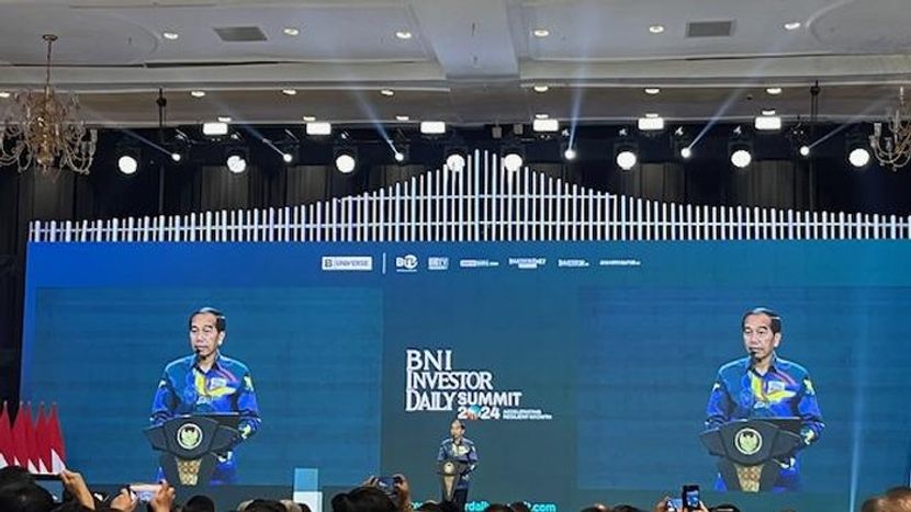 佐科赞扬普拉博沃的就职准备工作