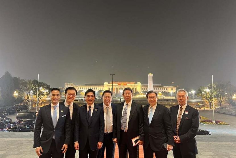 跟随普拉博沃总统访华的印尼七大富豪