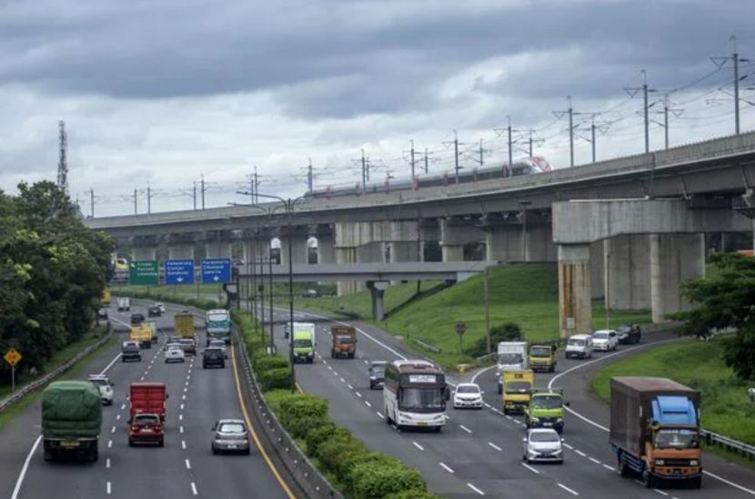 印尼机动车主明年需支付两项新税款