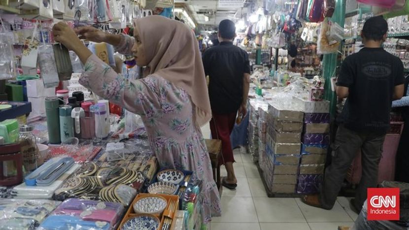 今年印尼居民年平均支出为1234万盾