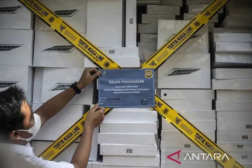 印尼政府多部门斋月前开展联合查仓