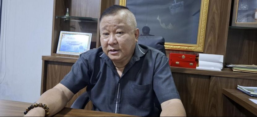 华裔议员抗议印尼移民局对中国人不够严厉