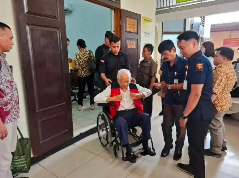 雅加达商人因欺诈罪被判处46个月监禁