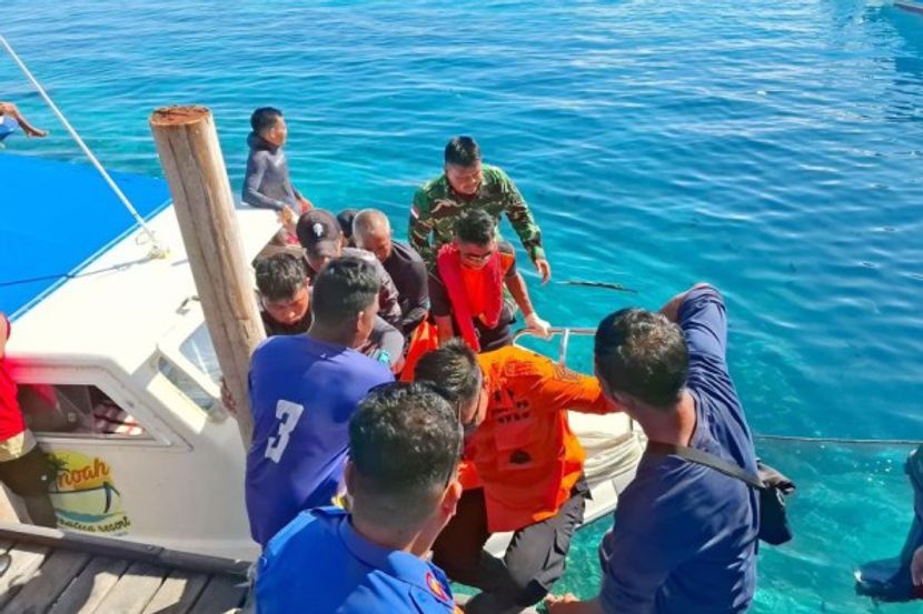 中国美女游客命丧印尼深海