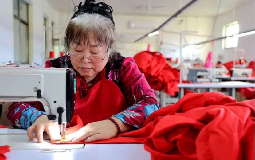 中美贸易战导致中国纺织产品涌入印尼