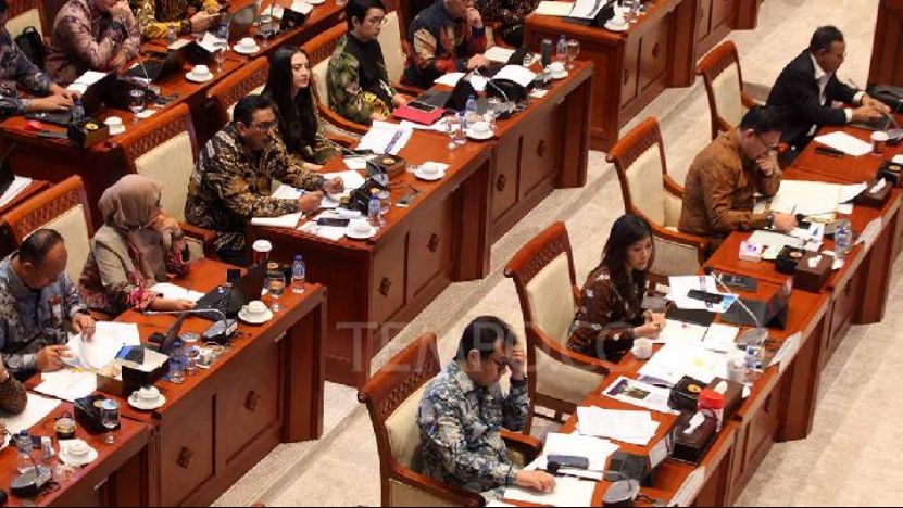 印尼计划收紧电话卡注册规定推动e-SIM迁移