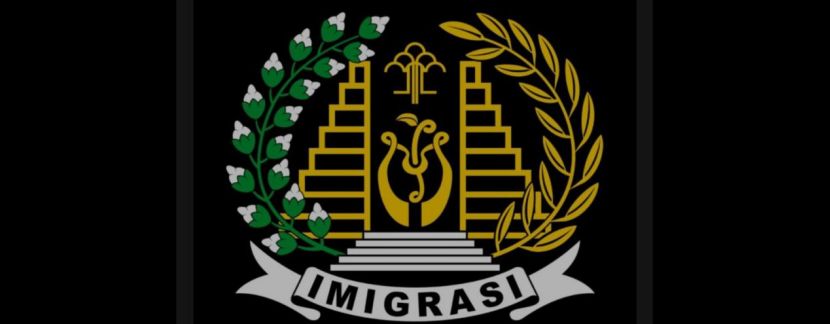 印尼移民局副局长竟公开承认勒索外国人