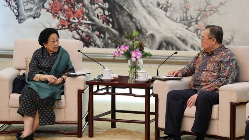 国家领导人寄语前总统梅加瓦蒂