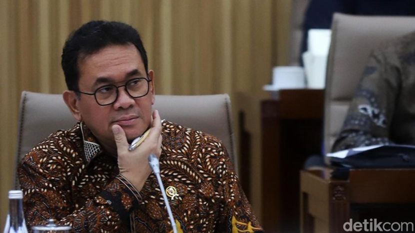 今年上半年印尼出口额超1300亿美元