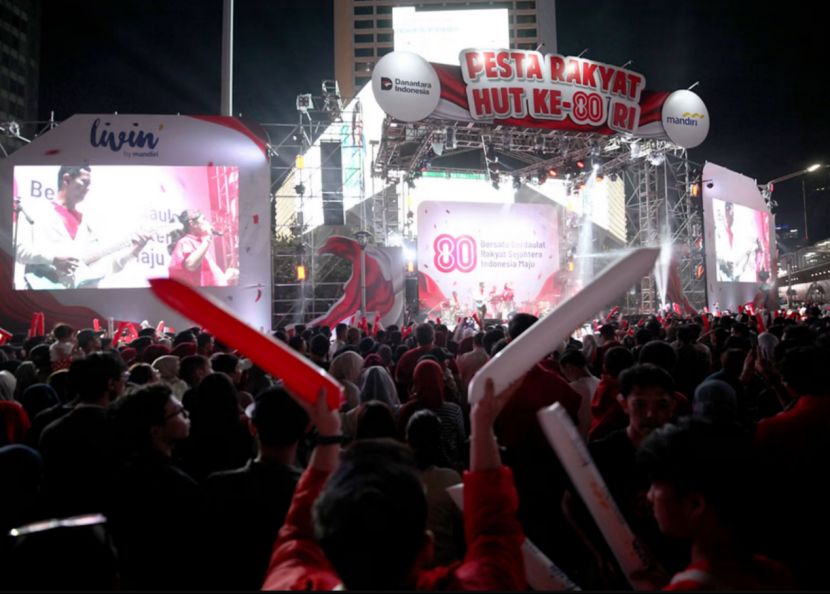 雅加达民众欢乐齐庆印尼独立八十周年