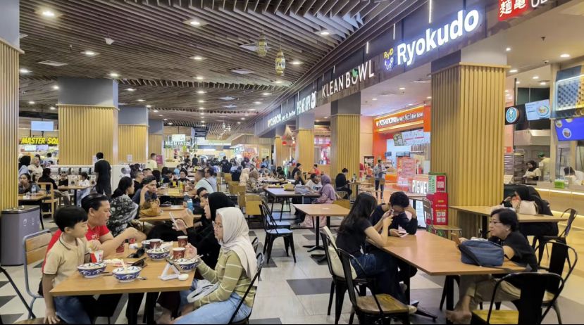 “只问不买”成常态，印尼商场变身社交空间