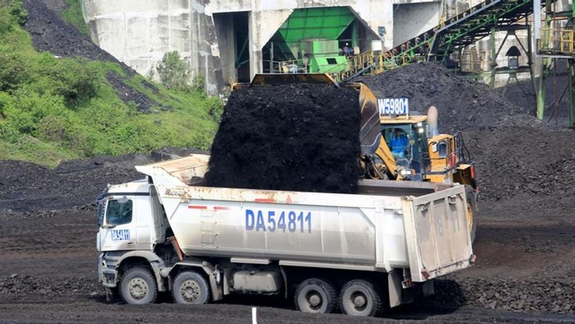 中国品牌卡车主导印尼矿区市场