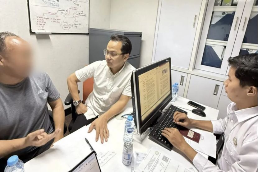 中国籍百人持械暴力团伙主脑被印尼遣返