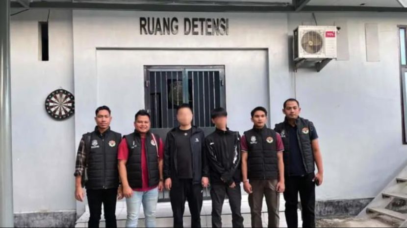 印尼移民局以危害公共安全为由驱逐两名中国人