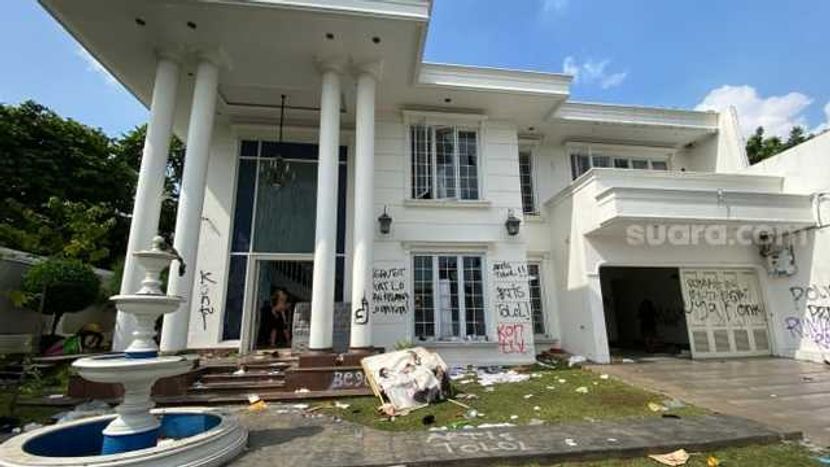 印尼学者对比2025年和1998年骚乱