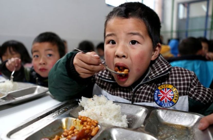 中国学生营养计划可供印尼借鉴