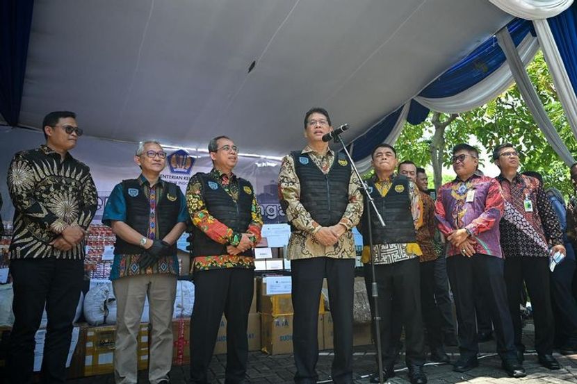 印尼财长严打非法进口要求海关追查源头