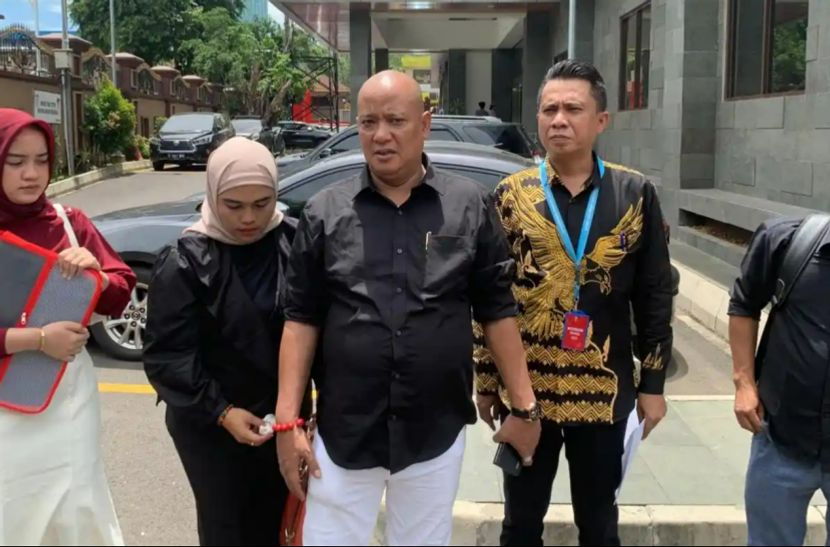 中国公民涉炸药案，报警称执法不当希望独立审查