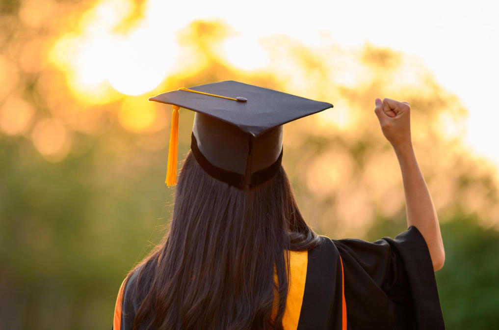 扎根印尼关键一步：厂二代印尼读研