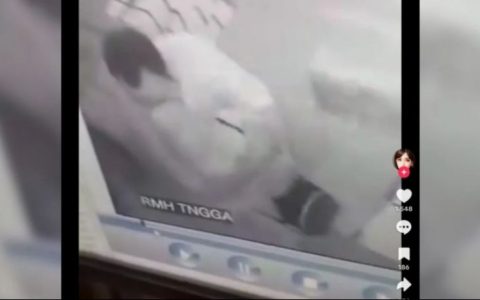 印尼某医院员工在太平间的不雅视频被曝光