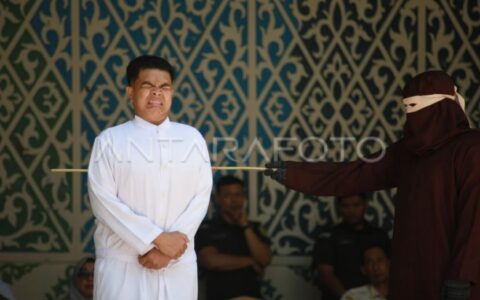 违反伊斯兰教法人士遭鞭刑高达420次